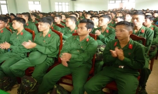 Trường Quân sự Tây Ninh tiếp nhận chiến sĩ mới nhập ngũ