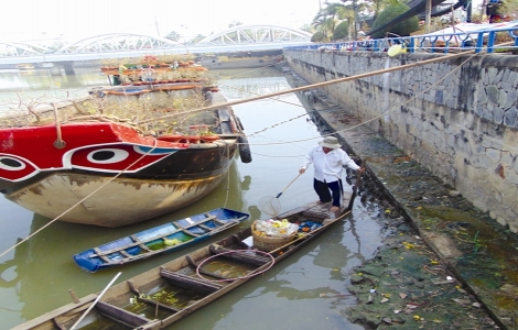 Giữ cho trong sạch dòng sông