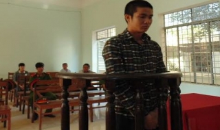 Vào tù vì “yêu nhầm” trẻ em