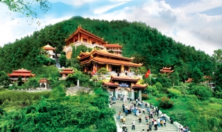 Danh thắng Tây Thiên - điểm du lịch văn hoá tâm linh