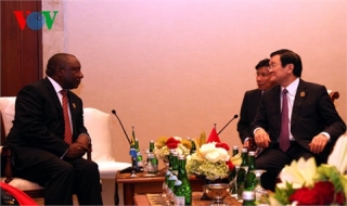 Tăng cường quan hệ hợp tác với Madagascar, Nam Phi, Thụy Điển