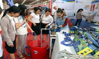 Hơn 800 doanh nghiệp tham gia triển lãm quốc tế Vietbuild 2015