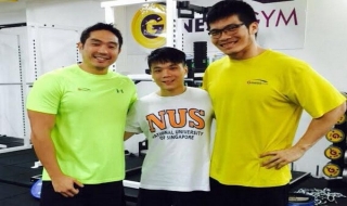 Một sinh viên Singapore phá kỷ lục Guinness về kéo xà nhanh
