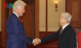 Tổng Bí thư Nguyễn Phú Trọng tiếp cựu Tổng thống Mỹ Bill Clinton