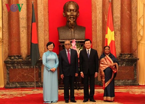 tuyen bo chung viet nam - bangladesh hinh 1