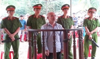 Vì rượu, anh chết, em đi tù