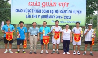 Tân Châu: Tổ chức giải quần vợt chào mừng thành công Đại hội Đảng bộ huyện