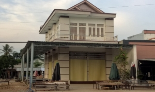 Phạt rồi phạt, nhà vẫn hoàn thành