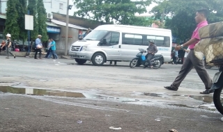 “Ngắc ngoải” để tồn tại