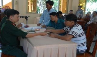 Tân Châu: Chi trả trợ cấp cho các đối tượng chính sách