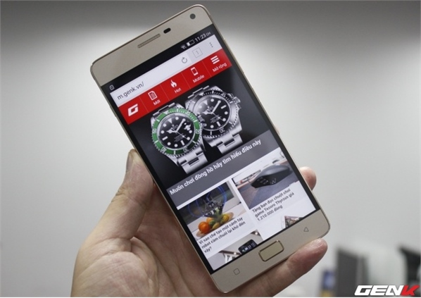 Smartphone 'pin trâu' Lenovo Vibe P1 đầu tiên tại Việt Nam
