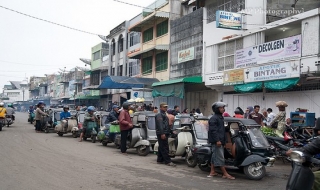 Động đất 5,6 độ Richter ở Indonesia
