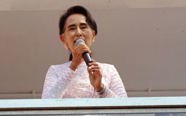 Đảng NLD của bà Aung San Suu Kyi sẽ lập chính phủ mới - Ảnh: AFP