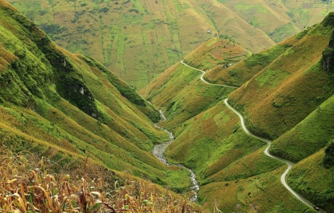 Chiêm ngưỡng vẻ đẹp mê hồn của “Tứ đại đỉnh đèo” huyền thoại Tây Bắc