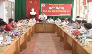 Điện lực Gò Dầu tổ chức Hội nghị khách hàng năm 2015