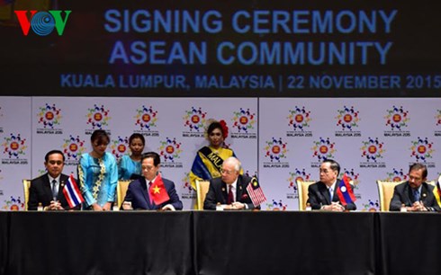cong dong asean 2015 hinh thanh va dau an dong gop cua viet nam hinh 0