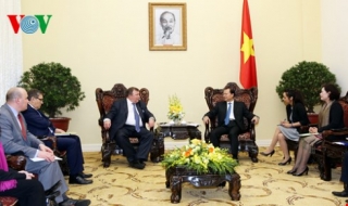 Phó Thủ tướng Vũ Văn Ninh tiếp Chủ tịch ngân hàng IIB của Nga