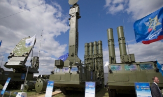 Nga bắt đầu bàn giao hệ thống tên lửa S-300 cho Iran