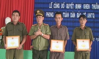 Châu Thành: Khen thưởng tập thể và cá nhân có thành tích trong đấu tranh phòng chống tội phạm