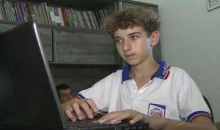 Brazil: Một cậu bé 14 tuổi trở thành tân sinh viên y khoa