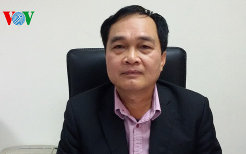 Vo-Van-Quyen-copy-VHFJ.jpg Vo-Van-Quyen-copy-VHFJ.jpg