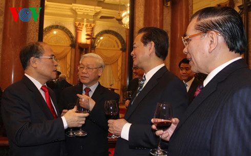 tong bi thu chuc tet lanh dao, nguyen lanh dao dang, nha nuoc hinh 2