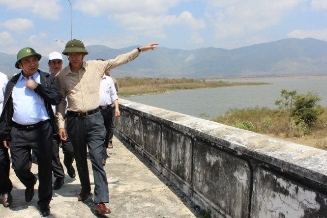 Phó thủ tướng Nguyễn Xuân Phúc kiểm tra chống hạn tại Ninh Thuận 