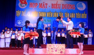 Họp Hội đồng Thi đua – Khen thưởng tỉnh Tây Ninh