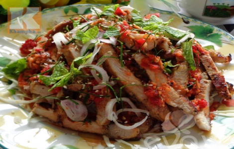 Salad thịt nướng ngon miễn chê