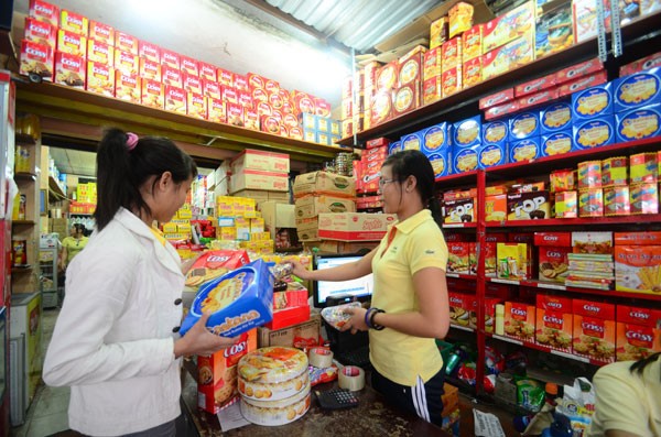 Doanh thu cua hang tap hoa dat gan 10 ty USD hinh anh 1