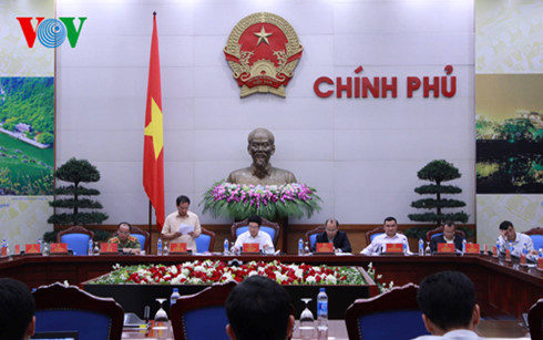 hopchinhphu-CRWR-1.jpg hopchinhphu-CRWR-1.jpg