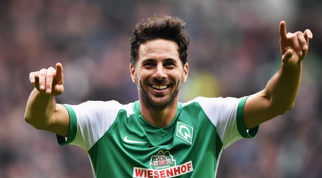 Claudio Pizarro, 37 tuổi, 15 bàn Thi đấu lần đầu tiên tại Bundesliga vào năm 1999, Pizarro đang trở thành một biểu tượng về khả năng duy trì phong độ. Một năm trước, tiền đạo người Peru này còn giành chức vô địch trong màu áo Bayern. Còn hiện giờ, Pizarro đóng góp tới 15 bàn vào hành trình chống xuống hạng của Bremen.