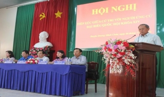 Ứng cử viên đại biểu Quốc hội và HĐND các cấp tiếp xúc cử tri, vận động bầu cử