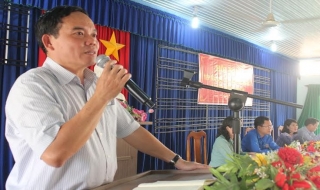 Ứng cử viên đại biểu Quốc hội tiếp xúc cử tri huyện Dương Minh Châu