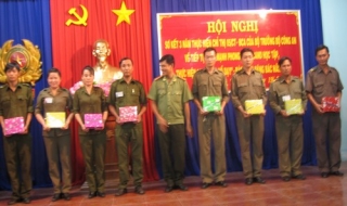 Tân Biên: Sơ kết 3 năm thực hiện phong trào "CAND học tập, thực hiện 6 điều Bác Hồ dạy"