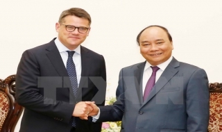 Thủ tướng tiếp Bộ trưởng Bộ Khoa học và Nghệ thuật bang Hessen, Đức