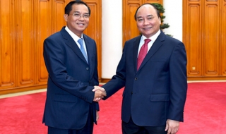 Thủ tướng Nguyễn Xuân Phúc tiếp Bộ trưởng Bộ Kế hoạch và Đầu tư Lào