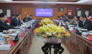 Phó Chủ tịch nước Lào thăm và làm việc tại tỉnh Hải Dương
