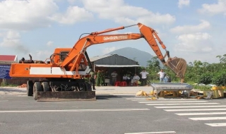 Thành phố Tây Ninh tổ chức tiêu huỷ máy bắn cá