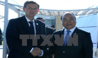 Thủ tướng Nguyễn Xuân Phúc hội đàm với Thủ tướng Slovenia
