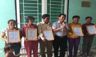 Châu Thành: Tặng 10 căn nhà ĐĐK cho hộ nghèo