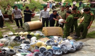Hà Nội tăng cường chống buôn lậu, hàng giả trên tuyến Quốc lộ 32