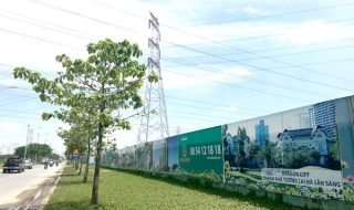 Đô thị “ôm”… đường dây cao thế