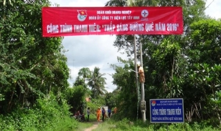 Thành phố Tây Ninh: Thực hiện công trình “Thắp sáng đường quê” trên địa bàn phường Ninh Thạnh