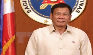 Tổng thống Philippines Duterte bắt đầu thăm chính thức Việt Nam