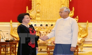 Chủ tịch Quốc hội hội kiến Tổng thống Myanmar