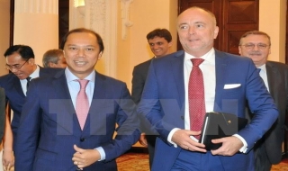 Phó Quốc vụ khanh Bộ Ngoại giao Hungary thăm Việt Nam