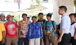 Indonesia trao trả 51 ngư dân Việt Nam sau 4 tháng giam giữ