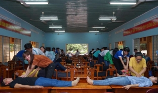 Huyện đoàn Châu Thành: Tập huấn phòng chống tai nạn đuối nước
