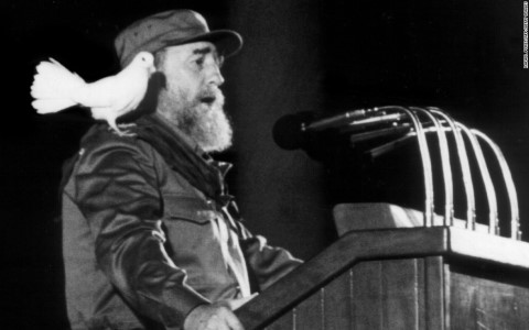 fidel castro nguoi doi thay cuoc song cua nguoi dan cuba hinh 1